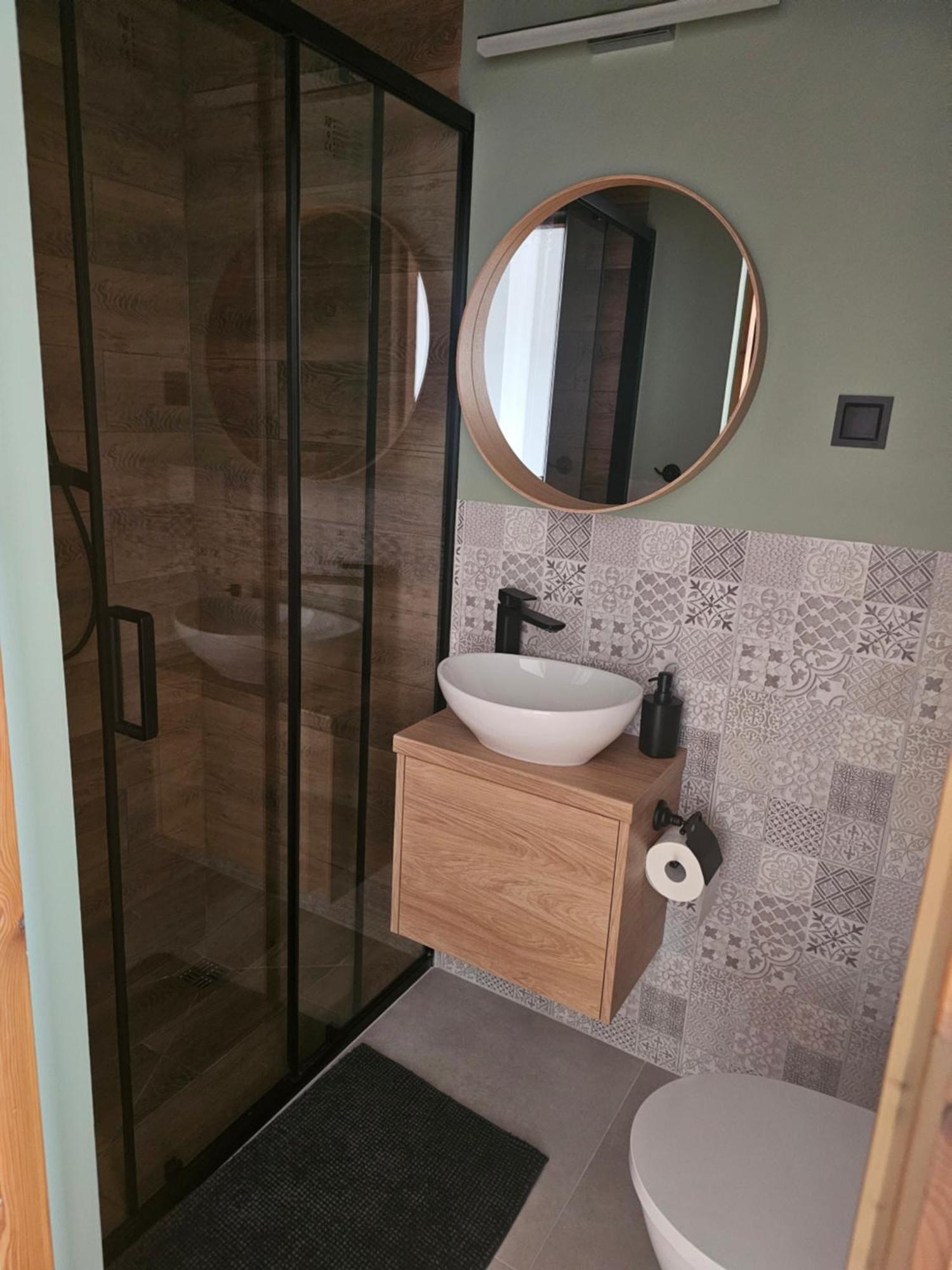 Heven Hotell Ostrowiec  Rom bilde